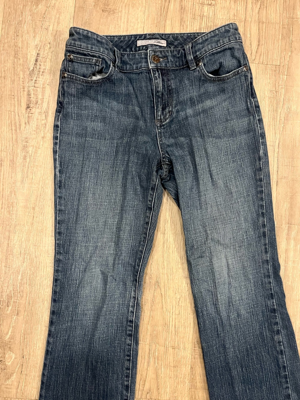 Chico’s Platinum Classic Mid-Rise Women's Blue Jeans 0 Short